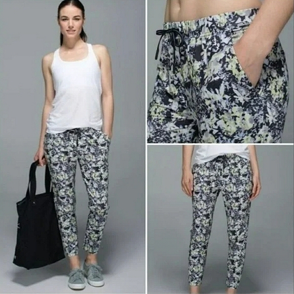 Lululemon Jet Crop Slim Luxtreme joggers size 6 - Picture 2 of 12